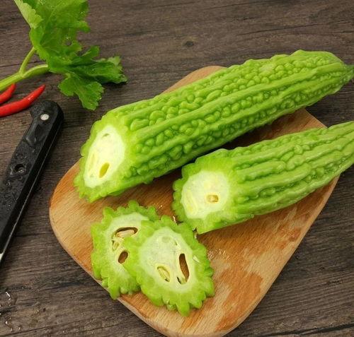 呆子吃瓜记,一场爆笑的乡村奇遇